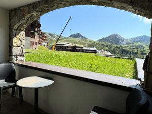 Résidence Le Centaure - Appartement spacieux et chaleureux · Ski aux pieds · Vue pistes MAE-0561