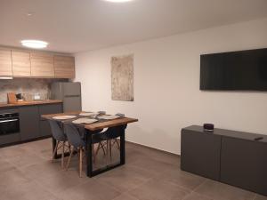 Apartment Desanti 3 Valun
