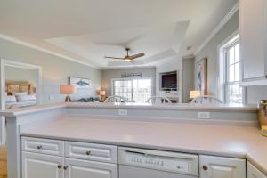 Spacious Southport Condo with Balcony!