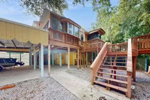 Bea's Fish Camp In The Pass - Pass Christian