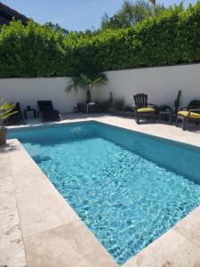 Villas annecy poisy Studio a 9 minutes du lac Annecy : photos des chambres