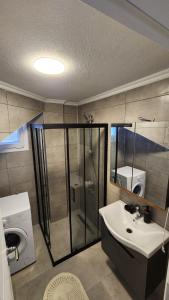 Alpi Apart Bodrum Lemon House- quite, close to the sea and central