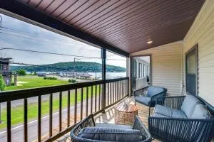 Modern Harveys Lake Apartment with Beach Access! - Wyalusing