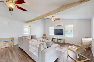 Current Comforts - Coldspring