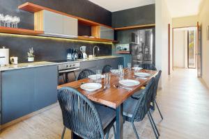 Ceren Luxury Apartments # 203a