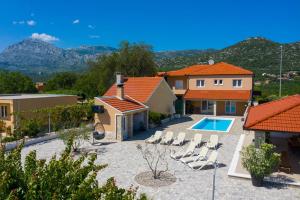 Villa Zara with heated Hydromassage-Pool