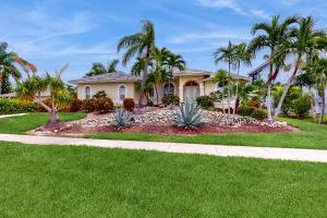 Paradise Palms Retreat - 4hvězdičkové hotely ve městě Marco Island