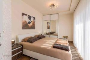 Apartment in Klenovica 47582