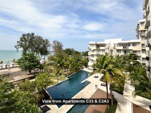 By the Sea- Pool and Sea View