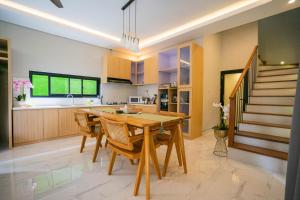 Luxury Casa White Palmera