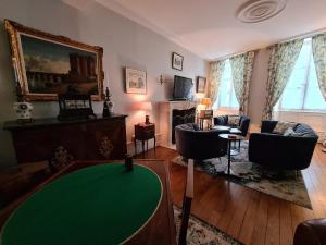 B&B / Chambres d'hotes Chambre chaleureuse Toscane avec lit 160cm, salle d-eau privative et petit-dejeuner inclus. - FR-1-591-600 : photos des chambres