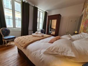 Chambre cosy avec lit double et salle deau privative - Petit-déjeuner inclus - FR-1-591-603
