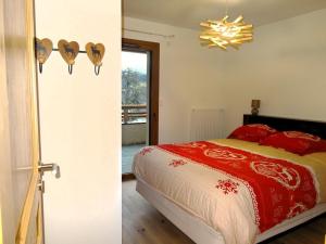 Appartement spacieux 42m², 1 chambre, balcon, centre station St Jean dAulps - FR-1-573-131