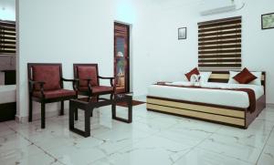 Hotel Gold Suite, Kakkanad