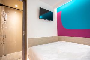 Hometel Night Bazaar Chiangmai