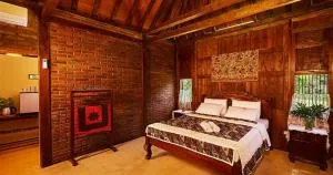 NDALEM NITIHARDJAN - 婆罗浮屠