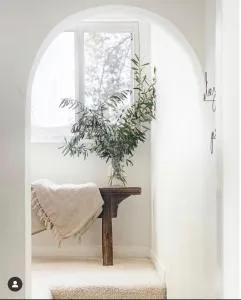 Zen Treehouse Retreat-Great Views & Peaceful Decks - وودلاند هيلز