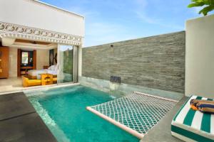 Romantic 1BR Private Pool Villa ZN107