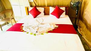 Araliya Lake Camp Resort