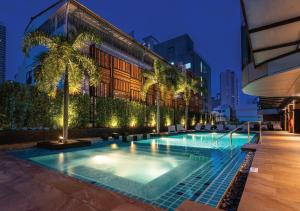 Solitaire Bangkok Sukhumvit 11 by Kingston Hotels