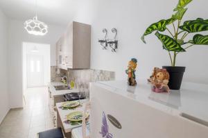 House of Flowers near beach