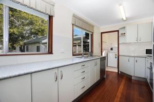 Stroll To Bennetts Beach