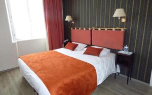 Hotels Logis Au Grand Hotel et son restaurant : photos des chambres