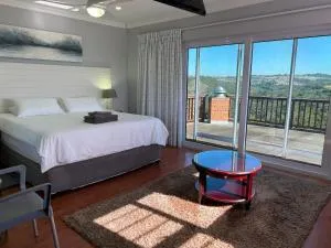 Sky Holiday House - Bunkers Hill