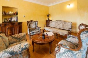 Herga Wine Estate - Old lady - Holiday Home 