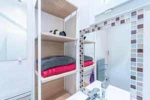 Miroir en Lumière - Studio à 10min du 13e Paris