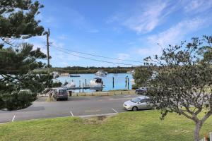 Tea Garden Waterfront Bliss