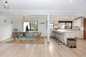 Tea Garden Waterfront Bliss