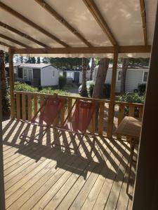 Maisons de vacances St Cyprien Mobil home 6 personnes Linge inclus : photos des chambres