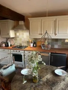 Maison de charme avec jardin - Lantilly