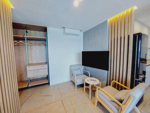 Inmovecos vista frontal mediterráneo Snipe 513