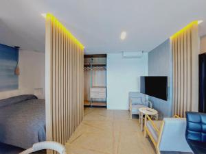 Inmovecos vista frontal mediterráneo Snipe 513