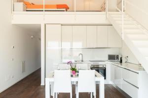 Lolitas Beachfront Loft by Wonderful Italy