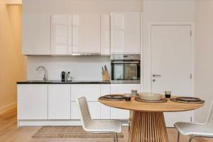 1-BR Centre Antwerp Haven with Patio