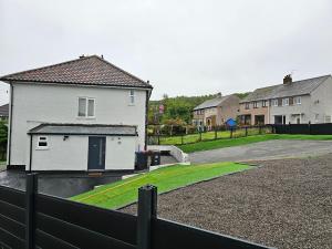 Bridgepay Modern 4 bedroom House in Cumbria - Whitehaven - Free Parking