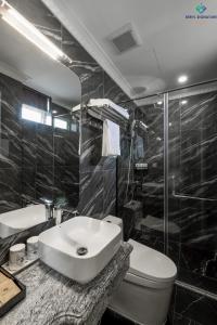 Beryl Signature Hotel & Travel