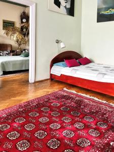 Fine Art Luxury Apartment 110 m2 , 3 min walk to Main Square