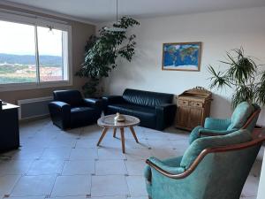 Villas Amazing view ! Great house to gather with friends in Provence : photos des chambres