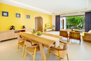 Sweet 3 BR Private Pool Villa Garden View ZN116