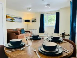 Marina Apartments 2 - Achaphubuil