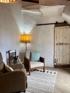 The Zarzamora Canary Little Home