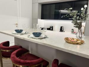 2-pokojowy apartament z jacuzzi w centrum Top widok!