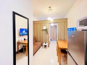 1BR Condotel with Balcony at FAME Residences #FM18