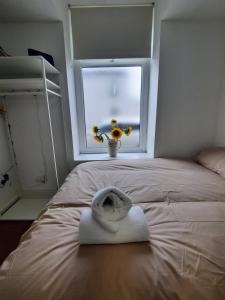 Chic Studio Near Cardiff Hub