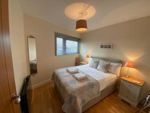 *Modern 2 bed apartment in the heart of Cardiff*