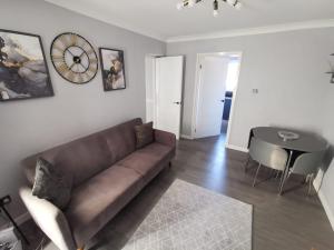 Abernethy Quay - Swansea Marina